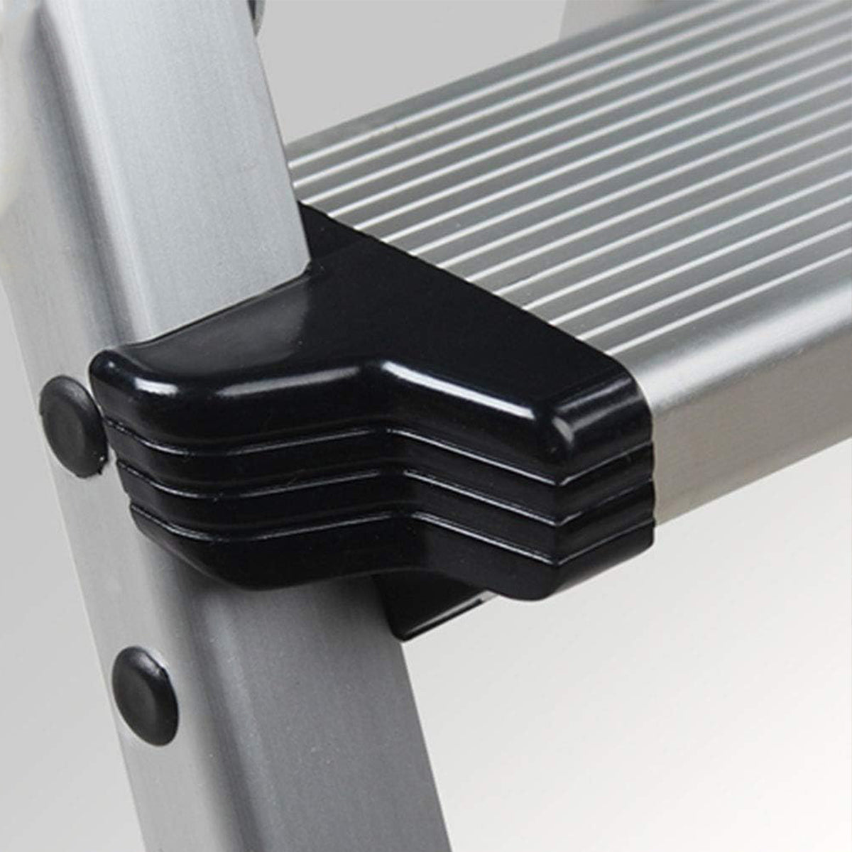 Double-Sided Aluminum Folding Ladder 4/6 Layer Stable Warehouse Use