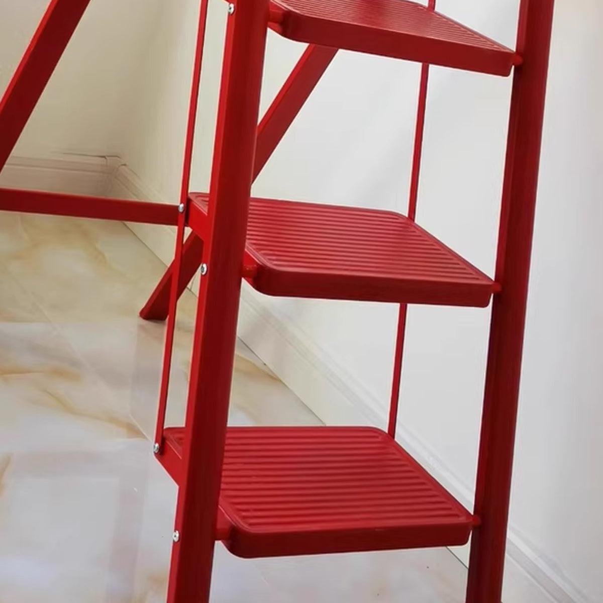 5 Step Folding Carbon Steel Ladder for Home Kitchen Garage
