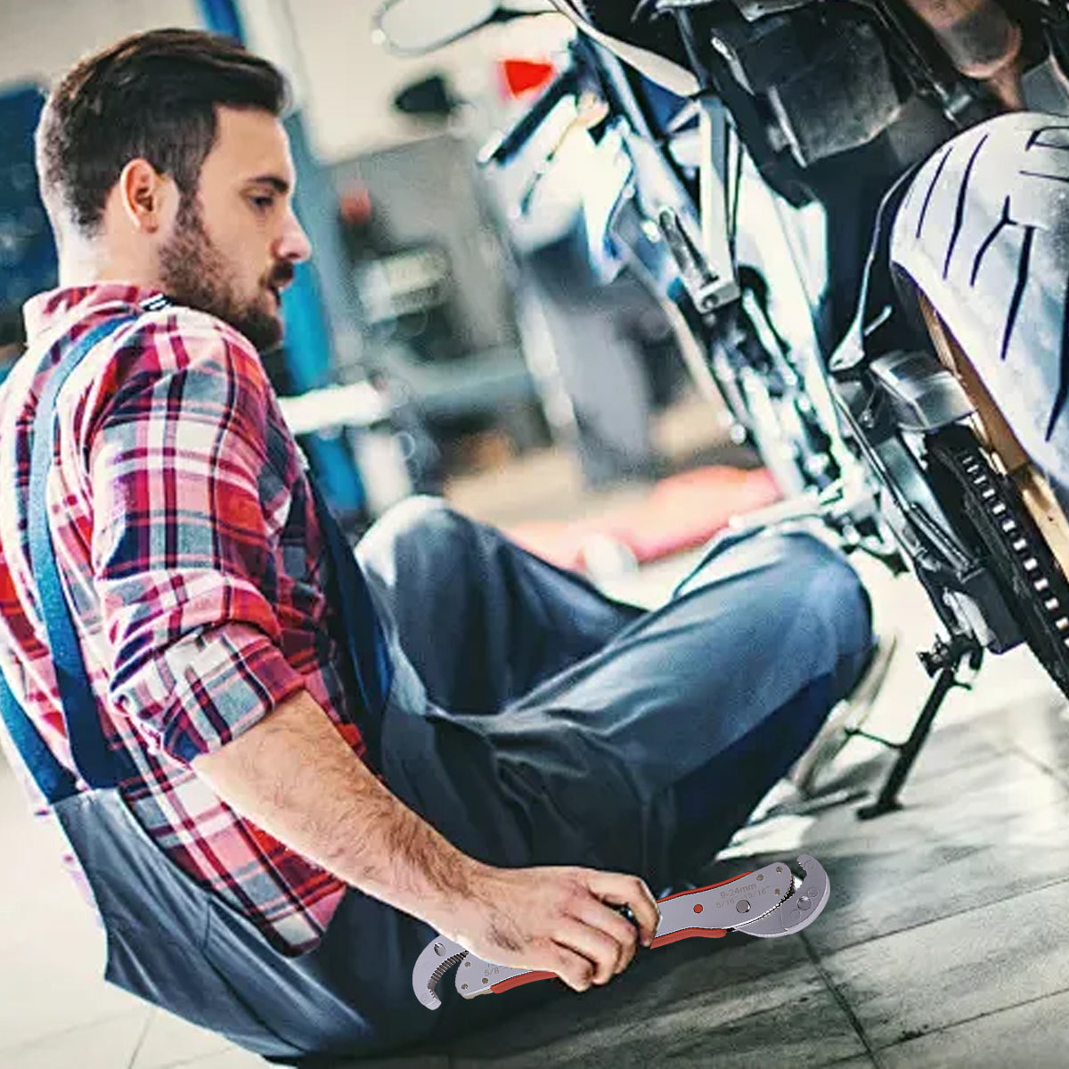 9-45mm Adjustable Magic Wrench Multifunction Quick Grip Universal Spanner