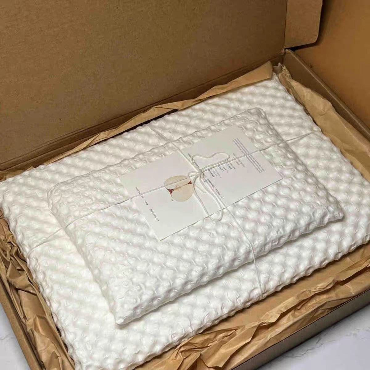 White Kraft Bubble Paper Roll Degradable Cushion Packaging Wrap