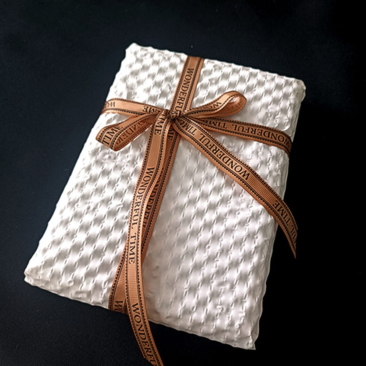 White Kraft Bubble Paper Roll Degradable Cushion Packaging Wrap