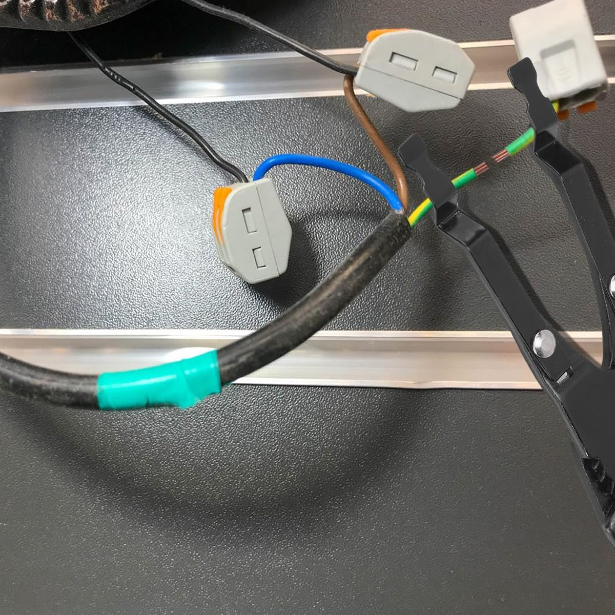 Auto Repair Welding Clamp Wire Holder Auxiliary Tool