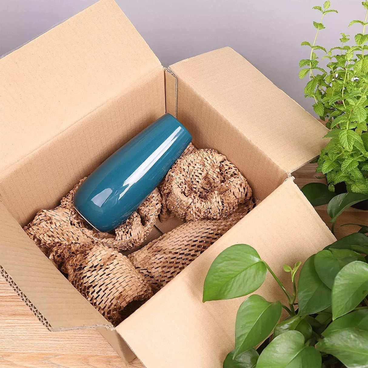 Eco Friendly Honeycomb Kraft Paper Cushioning Wrap Roll